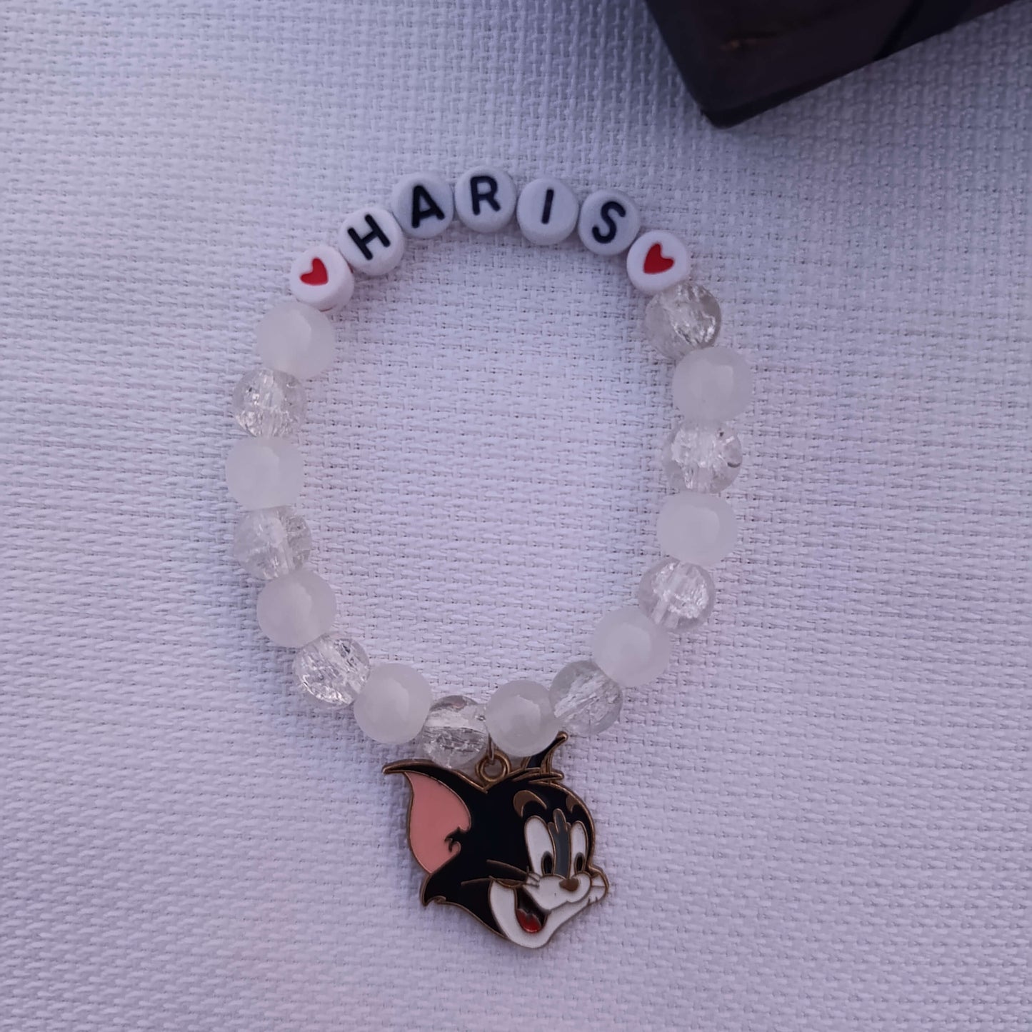Custom Name Beaded Bracelet with Tom Cat Charm - Available in 8 Colors