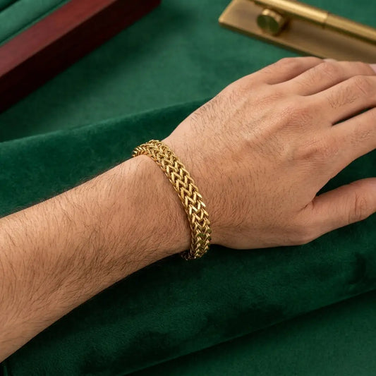 Valiant Franco-Mesh Woven Wristband – Luxury Geometric Magnetic Band