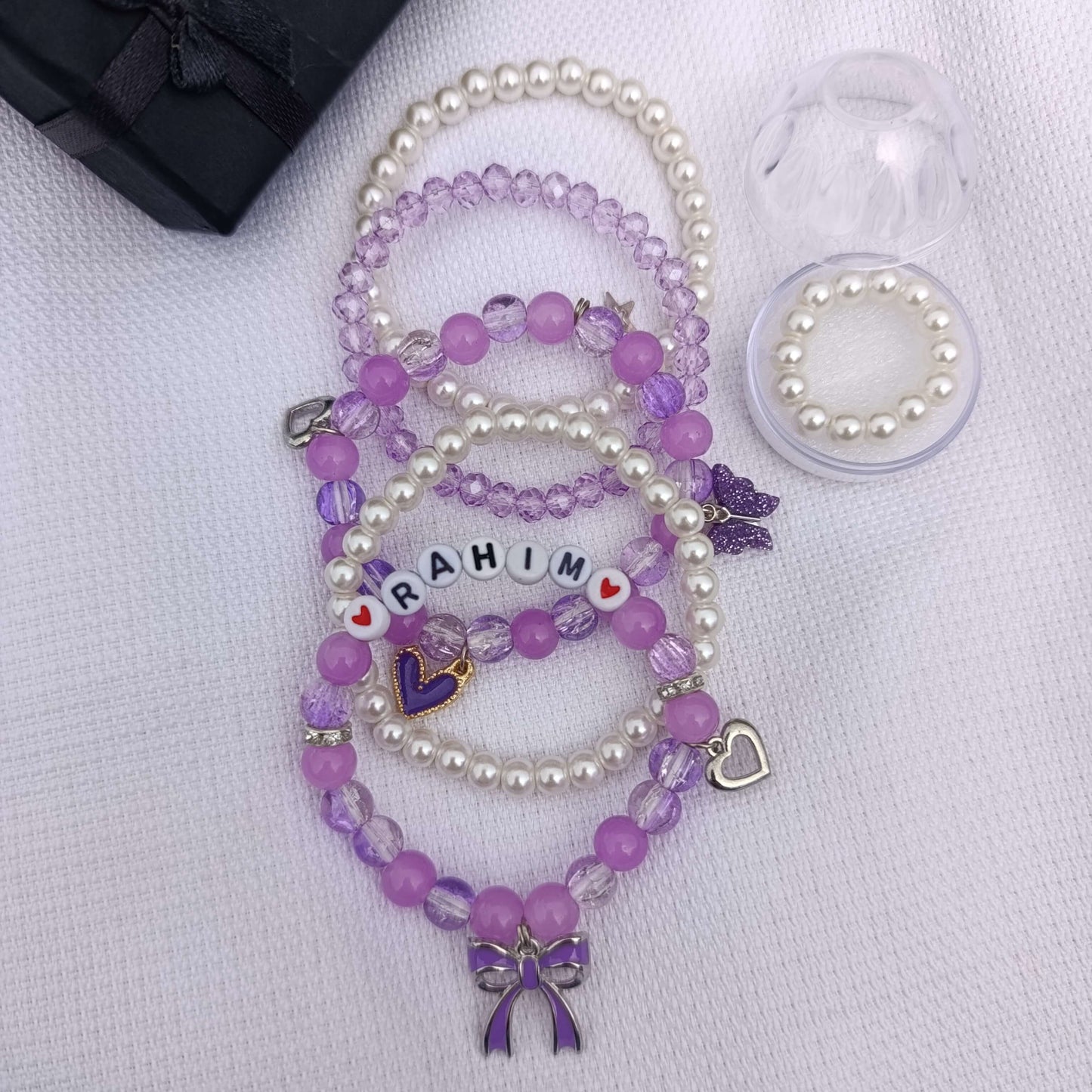 Personalized 5-Piece Pearl Set (Includes 5x Bracelets, 1x Free Pearl Ring & Luxury Gift Box)