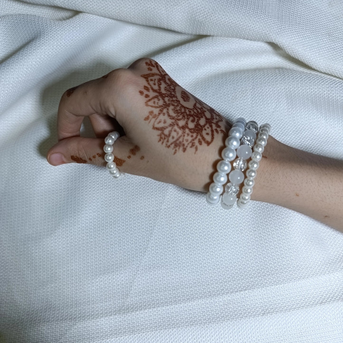 Luxury Charm Bracelet Combo – 7 Stylish Bracelets + 1 Royal Set FREE | Free Delivery | Limited Time Deal