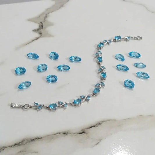 Dainty Crystal Vine Leaf Bracelet - Ocean Blue Edition